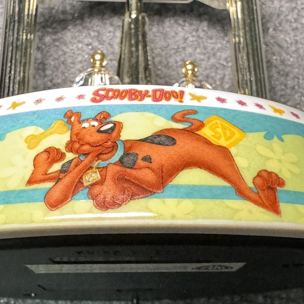 Vintage‎ Scooby- Doo Porcelain Collectible Anniversary Clock Cartoon Network - Picture 7 of 9